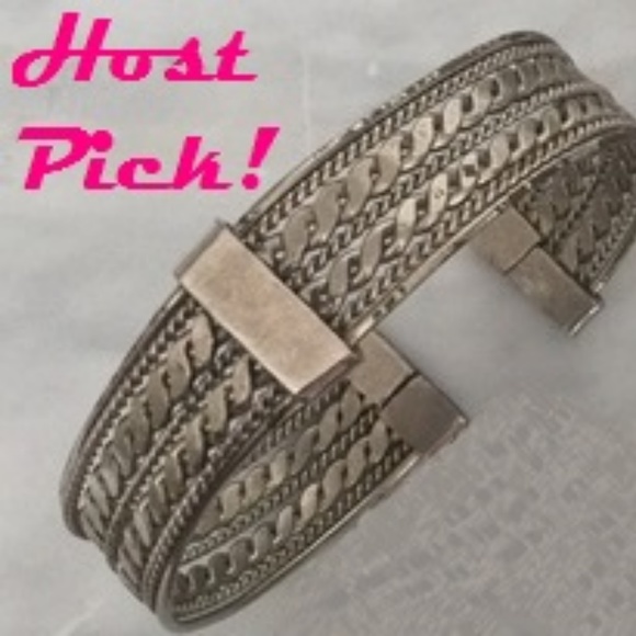 Jewelry - Vintage Rope Braided Cuff Bracelet